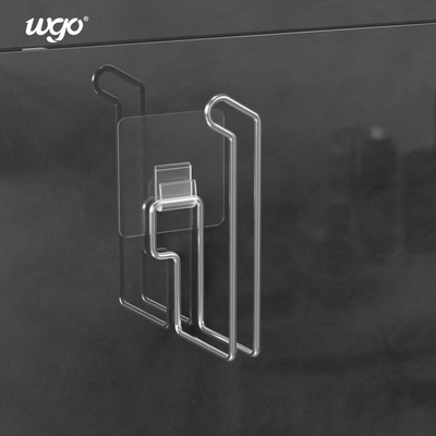 Accessori di carta installati autoadesivi del bagno del supporto del rotolo per la parete
