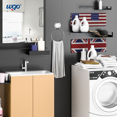 L'aspirazione adatta del supporto dell'asciugamano del bagno di acciaio inossidabile ha montato forte la tenuta